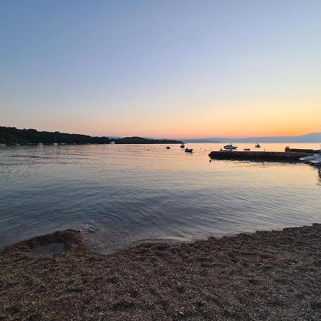 Vila Stemark Njivice Esterno foto