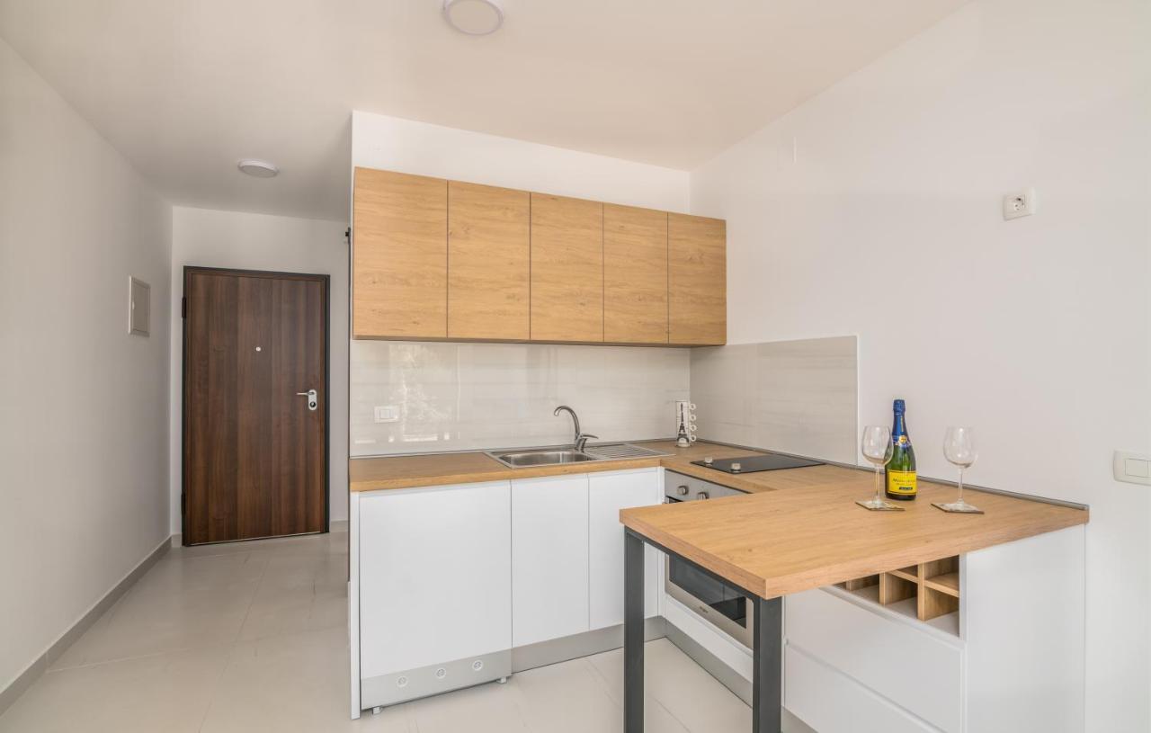 Vila Stemark Njivice Esterno foto