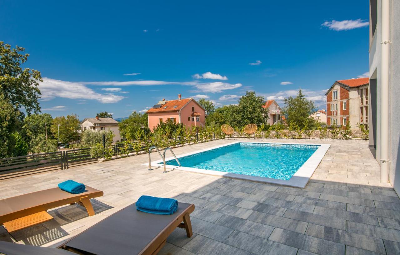 Vila Stemark Njivice Esterno foto